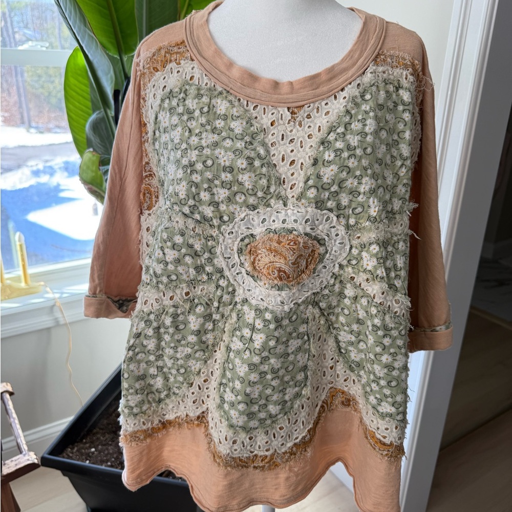 Oli & Hali Artistic Patchwork Jersey in Peach and Olive